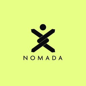 Logotyp NOMADA na limonkowym tle